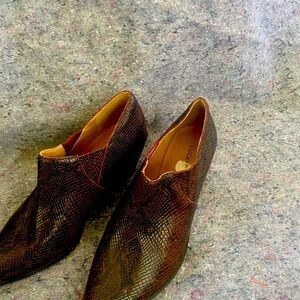 Lucky Brand Red/ Brown Snake Print Booties